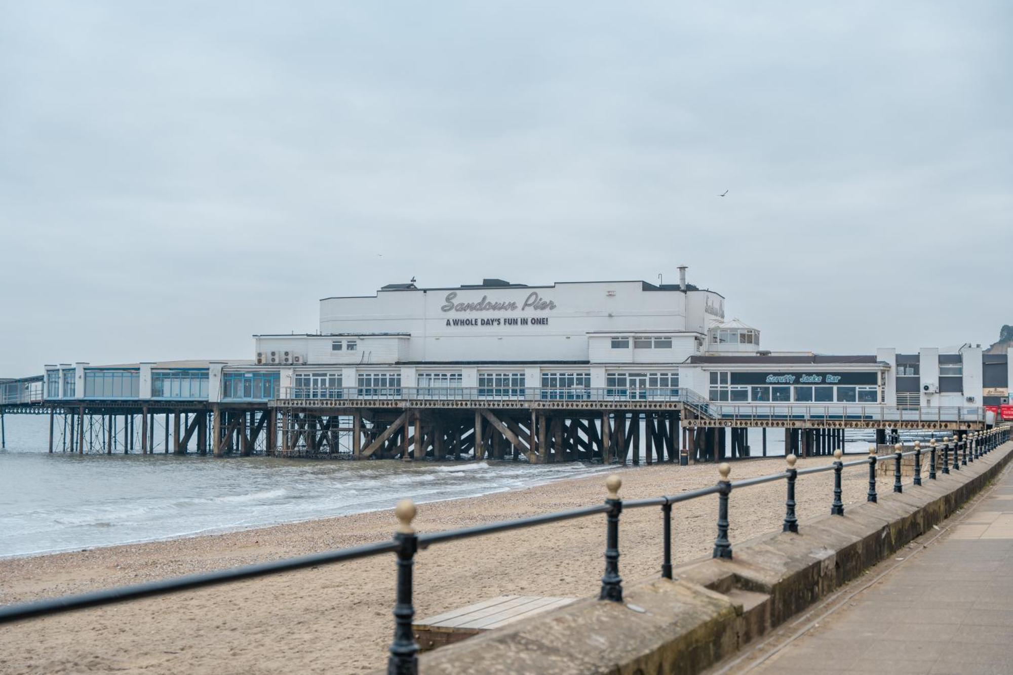 Trouville Hotel Sandown Extérieur photo