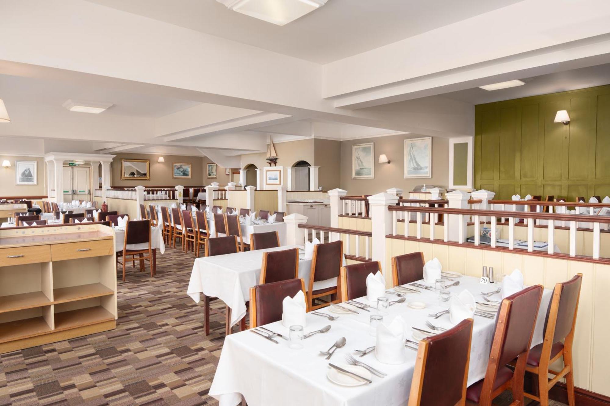 Trouville Hotel Sandown Extérieur photo
