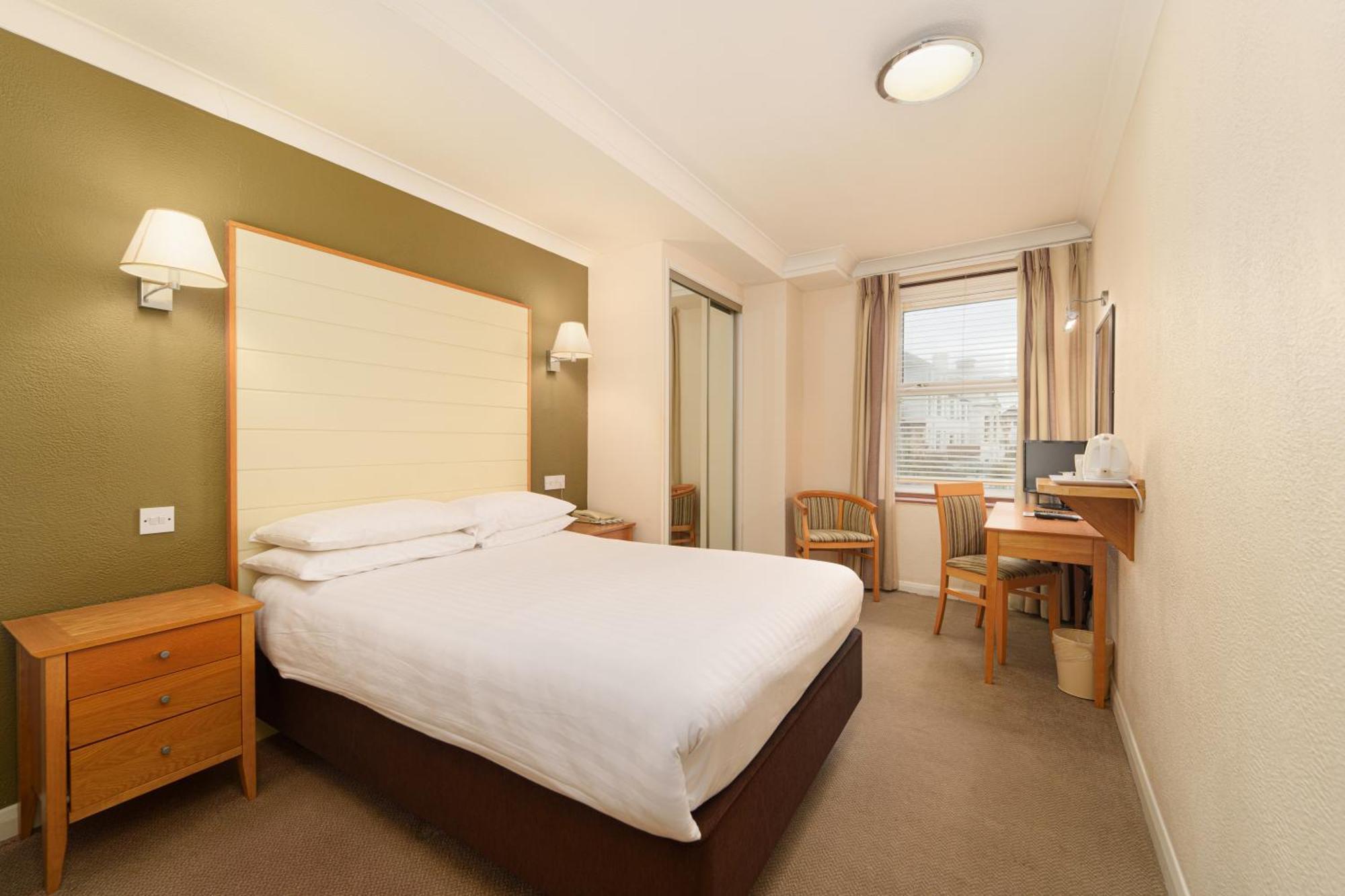 Trouville Hotel Sandown Extérieur photo
