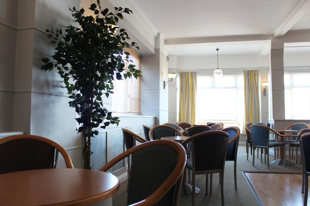 Trouville Hotel Sandown Extérieur photo